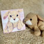Kuscheltier Hase, Malerei und Original